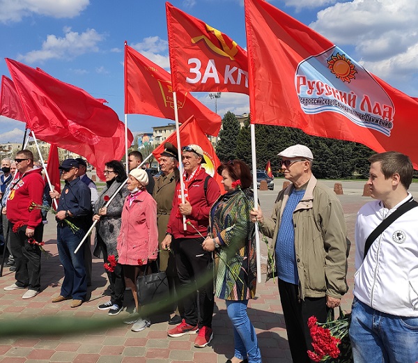 В Волжском отметили 151-ю годовщину со дня рождения В.И. Ленина