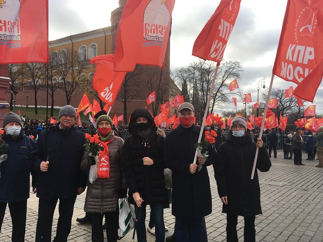 «Русский Лад» принял участие в праздновании 7 ноября в регионах России