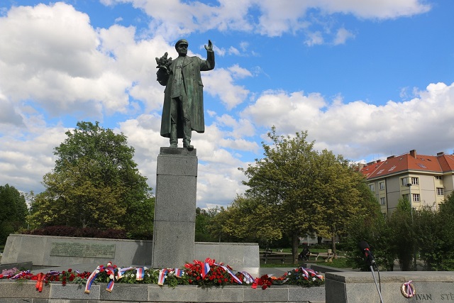 Прага чтит героев-освободителей
