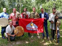 «Суроварг» открыл концерт в честь Дня ветеранов боевых действий